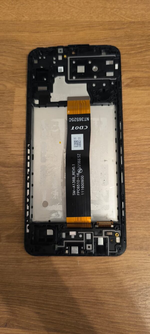 Écran original Samsung A13 5G – d’occasion, en bon état de fonctionnement – Image 2